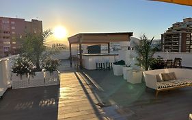ÁTICO con ENORME TERRAZA y CHILL OUT PARTICULAR